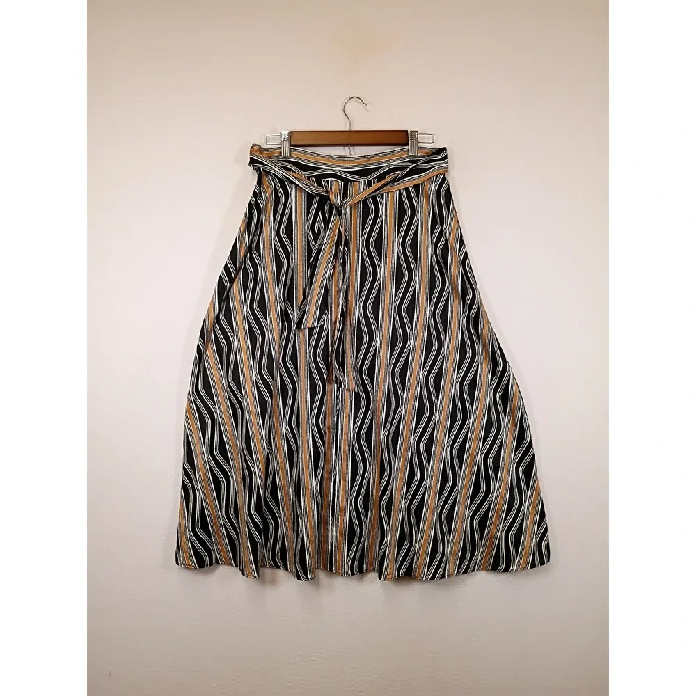 Mod Geometric Ann Taylor Factory Women 6 Black Wavy Stripe A-Line Midi Skirt
